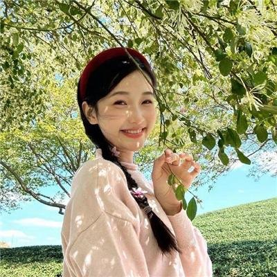 火山少女的爱愁